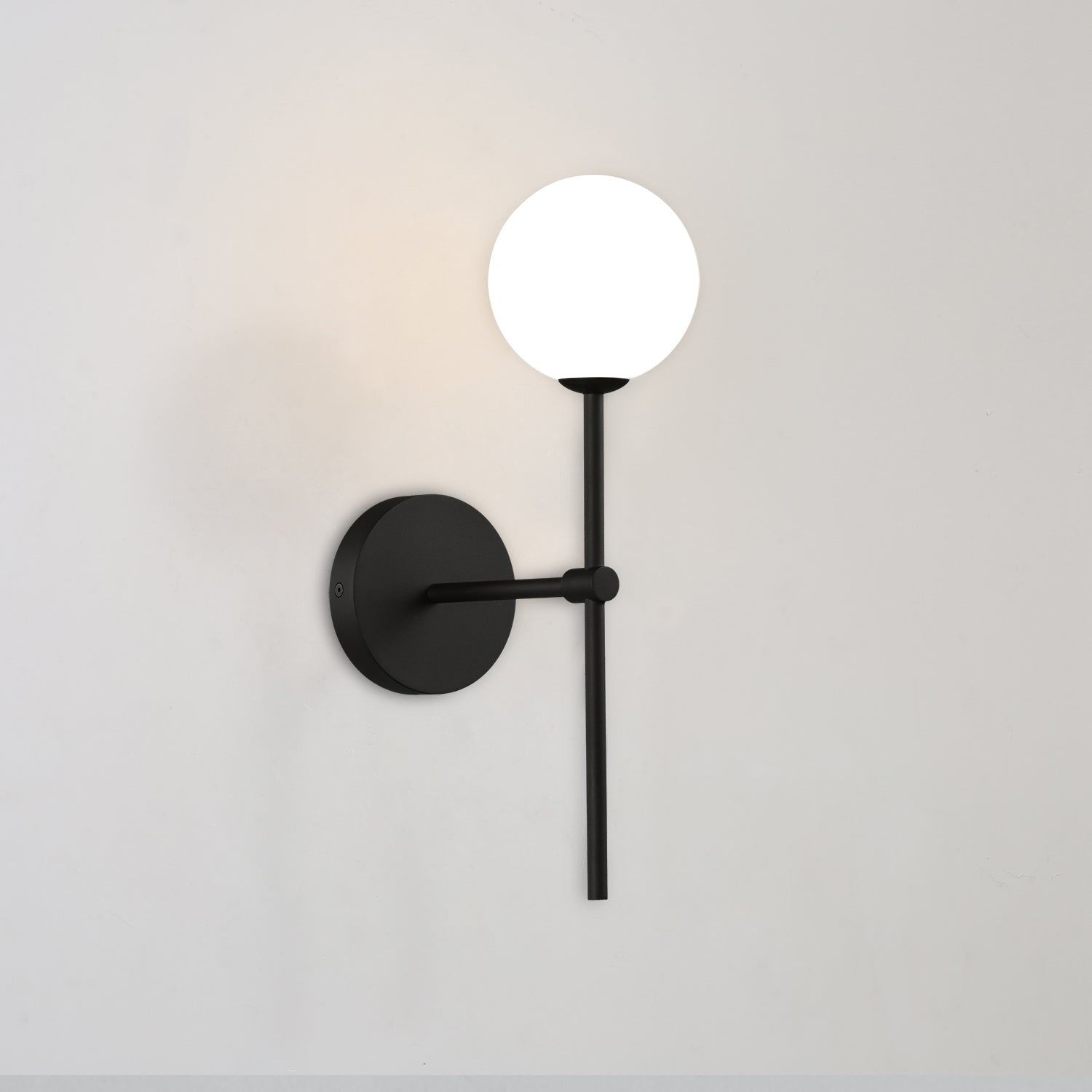 Doris Wall Lamp