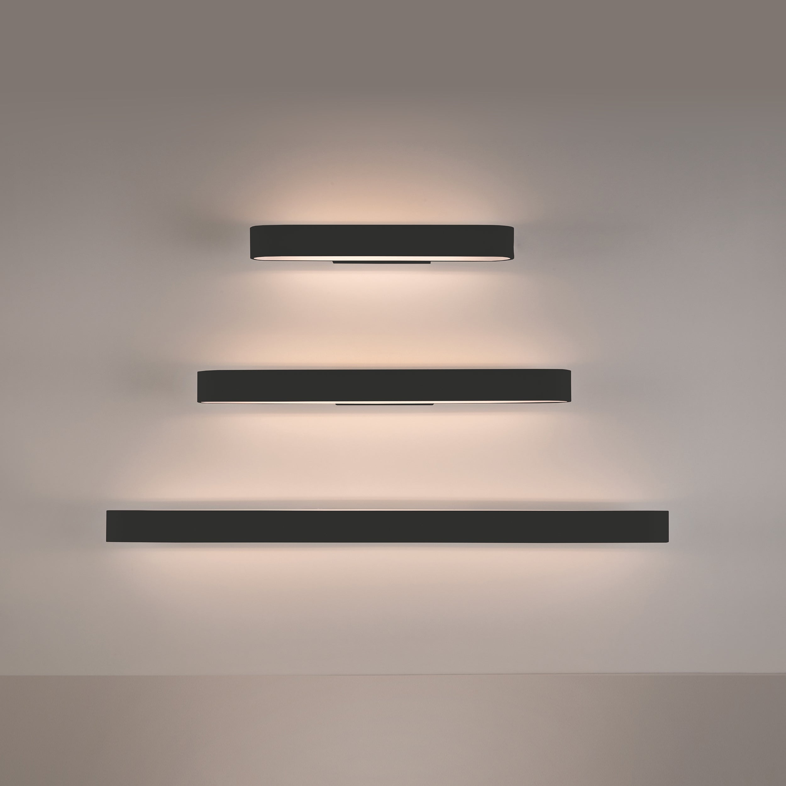 Gala Wall Lamp