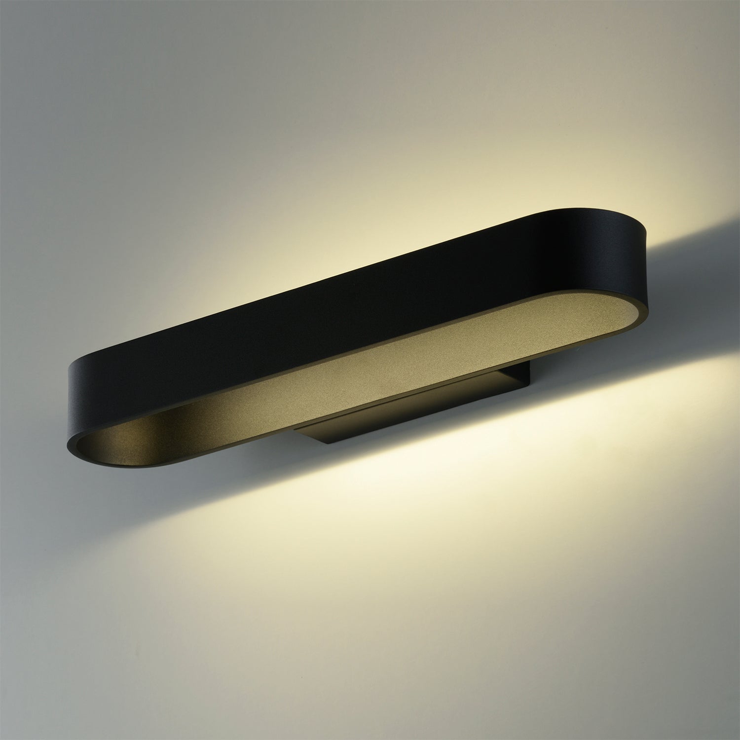 Gala Wall Lamp