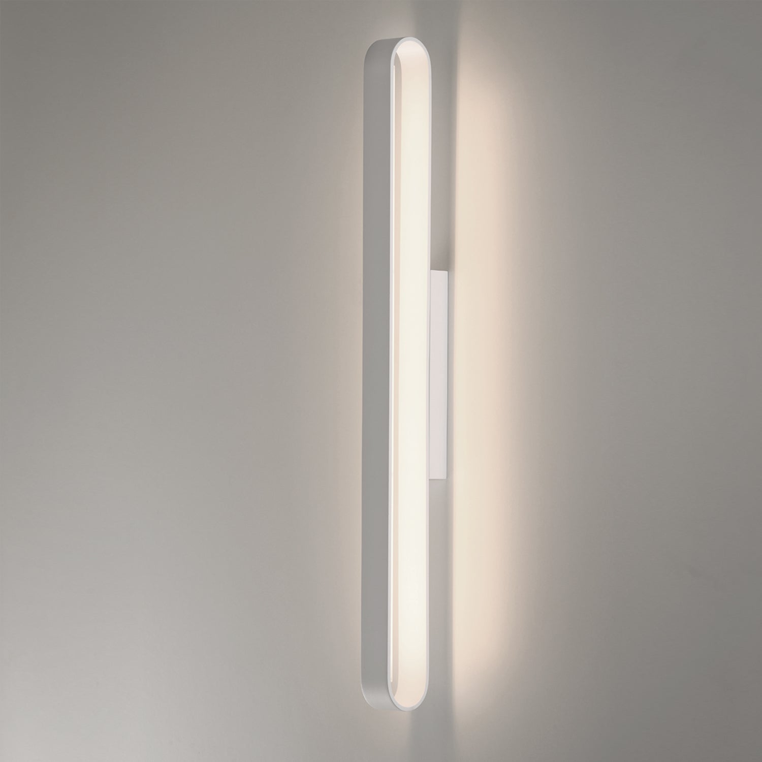 Gala Wall Lamp