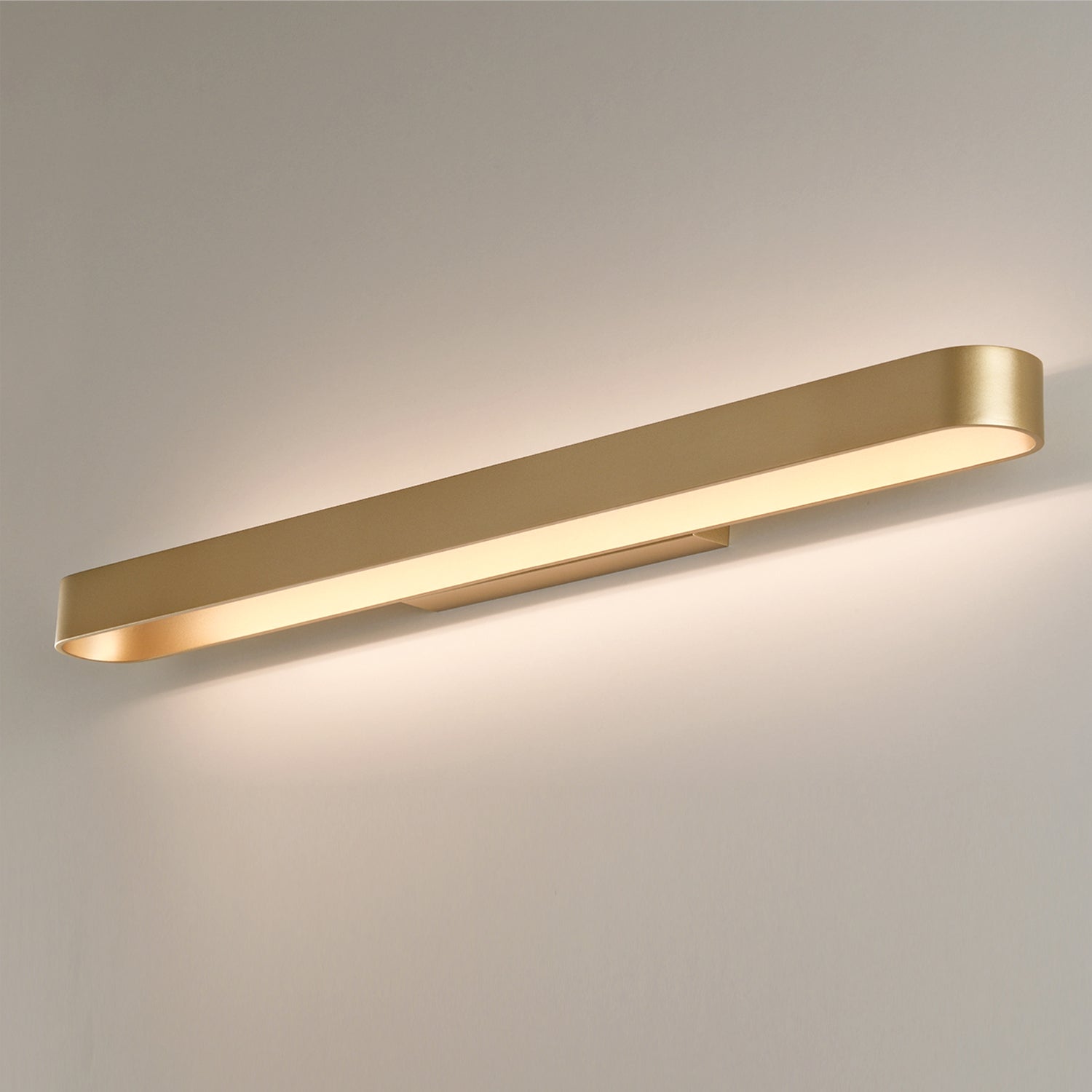 Gala Wall Lamp