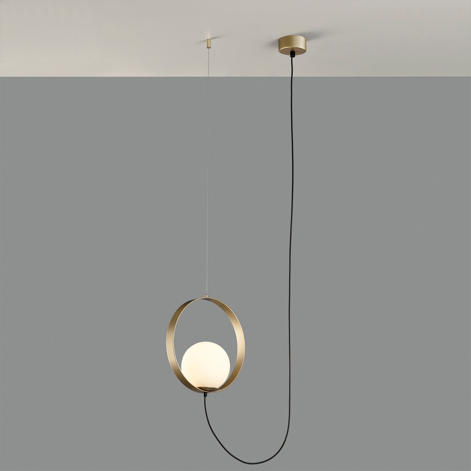 Halo Chandelier Lamp