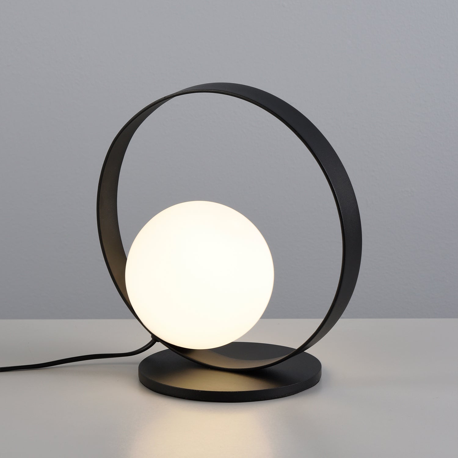 Halo Table Lamp