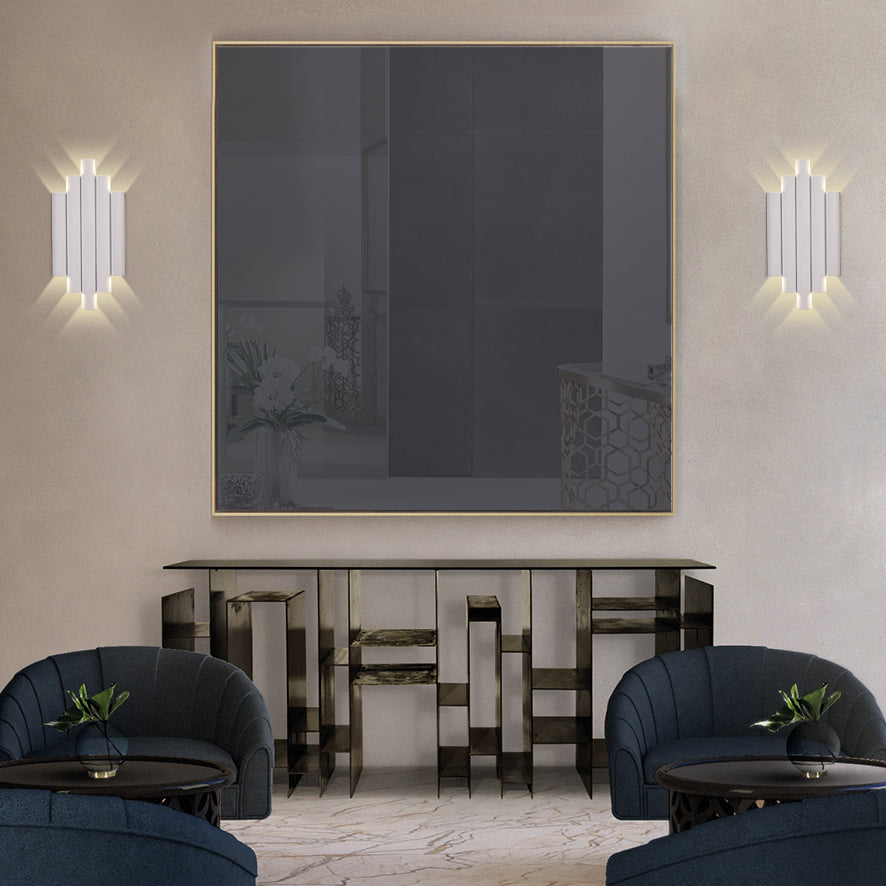 Robin Wall Lamp