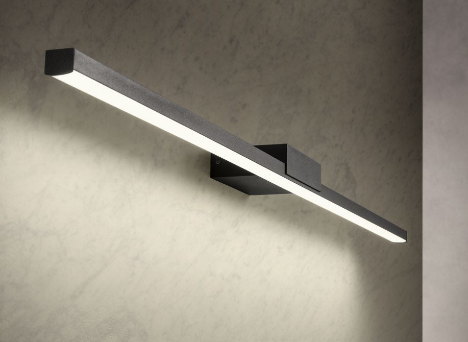 Aston Wall Lamp