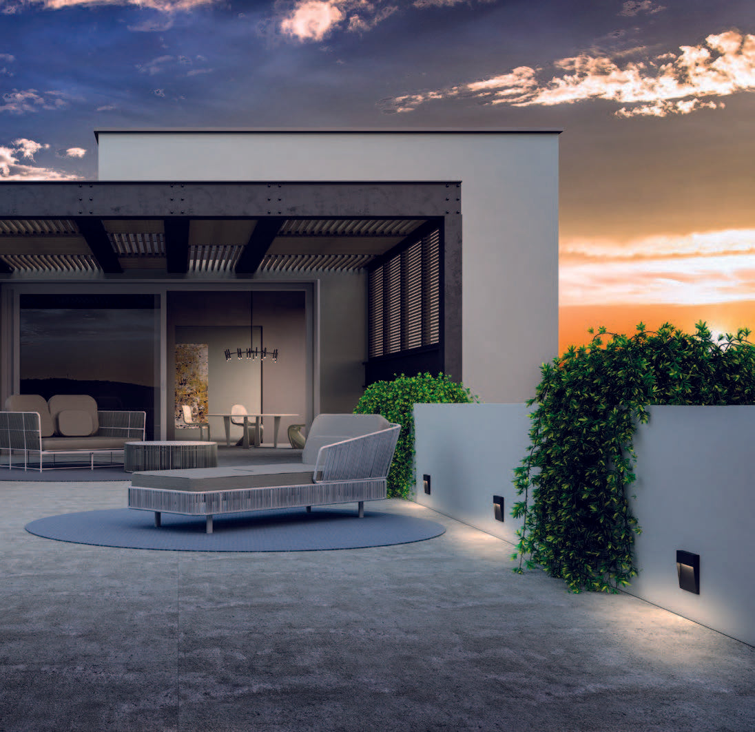 Lander Step Light (Wall)