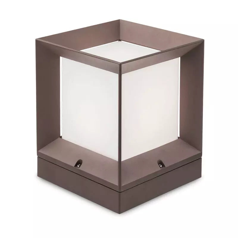 Landmark Garden Light