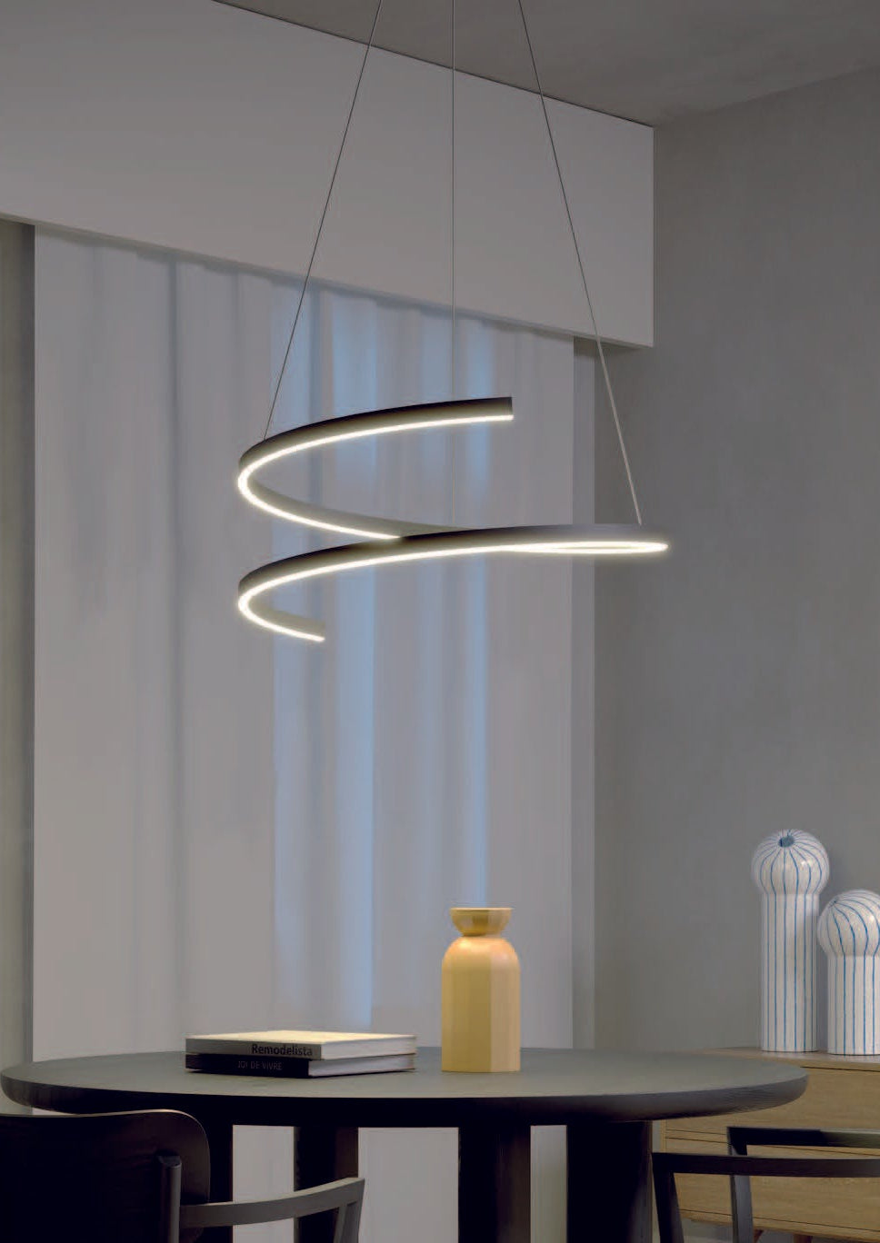 Scroll Chandelier Lamp