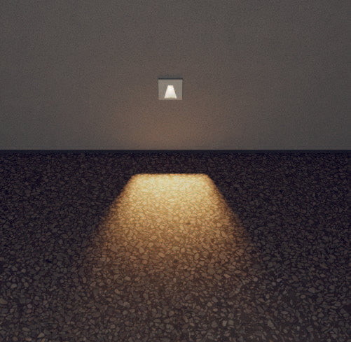 Bast Step Light (Wall)